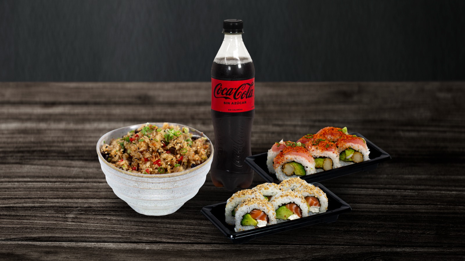 12 makis + yakimeshi + gaseosa